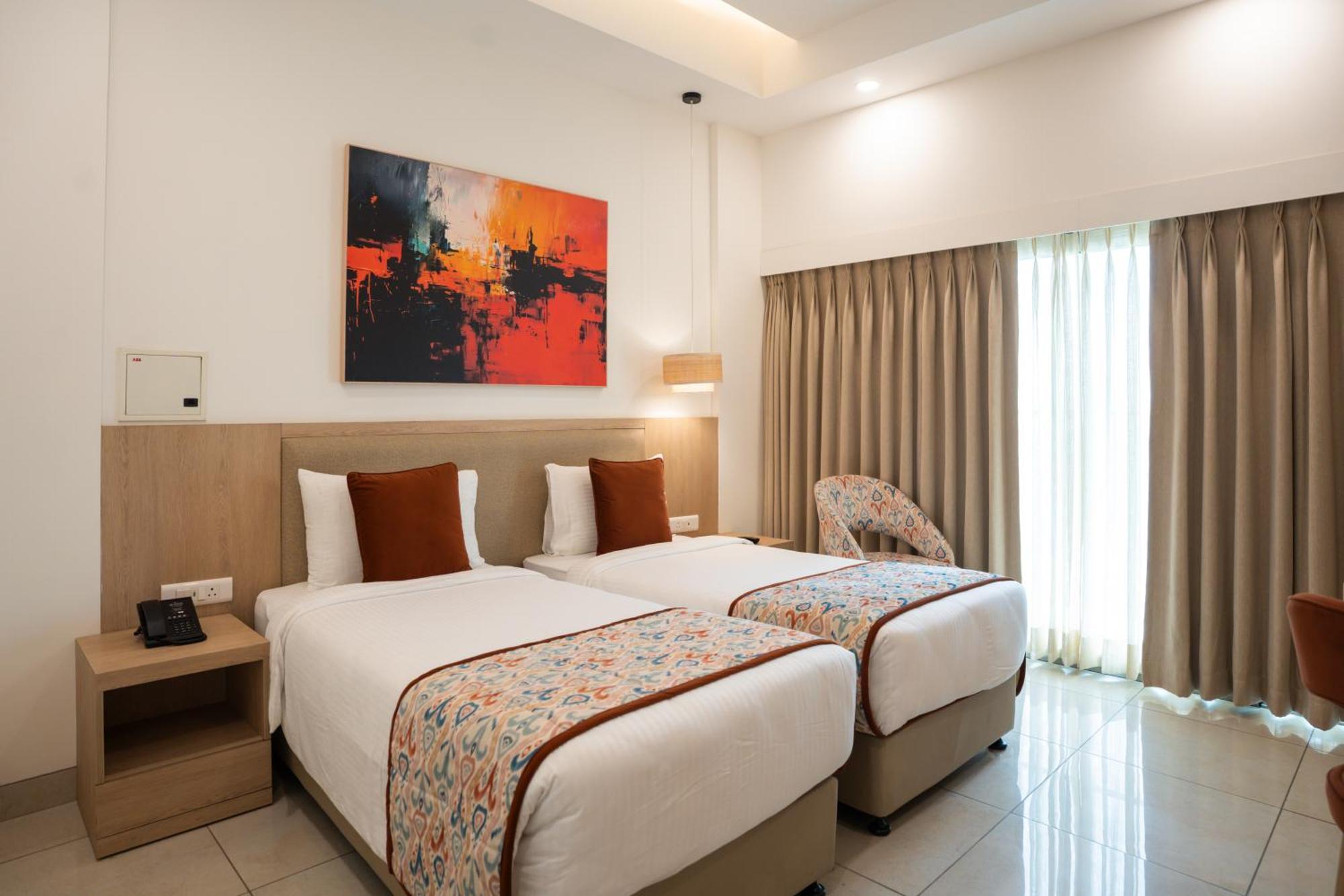 Ar Suites Klj Square Gurgáon Kültér fotó